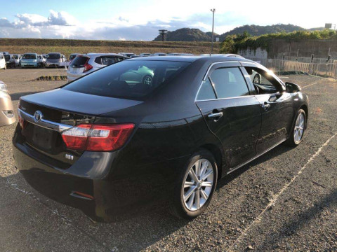 2014 Toyota Camry AVV50[1]