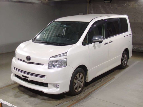 2010 Toyota Voxy ZRR70W[0]