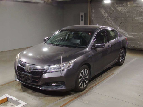 2013 Honda Accord Hybrid CR6[0]