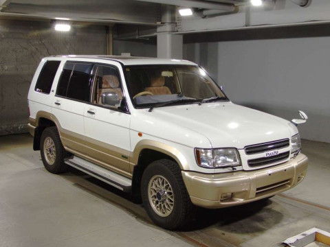 2000 Isuzu Bighorn UBS26GW[2]