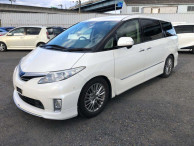 2011 Toyota Estima Hybrid