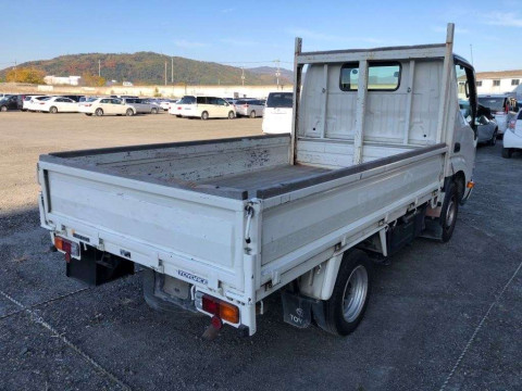 2010 Toyota Toyoace Truck KDY221[1]