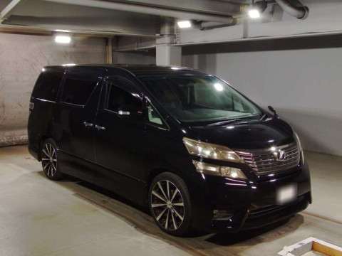 2010 Toyota Vellfire GGH20W[2]