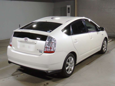 2005 Toyota Prius NHW20[1]