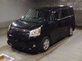 2007 Toyota Noah