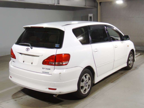 2003 Toyota Ipsum ACM21W[1]