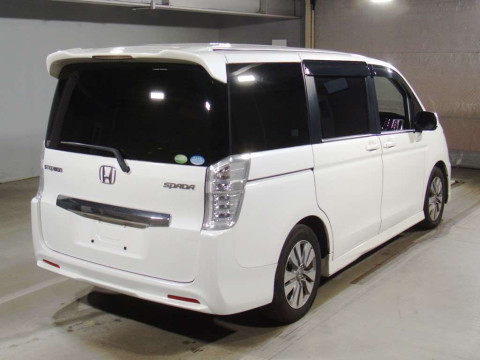 2013 Honda Step WGN Spada RK5[1]