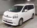 2009 Toyota Voxy