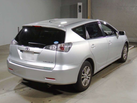 2005 Toyota Caldina ZZT241W[1]