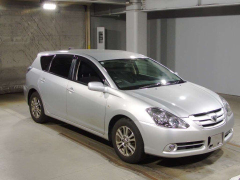 2005 Toyota Caldina ZZT241W[2]