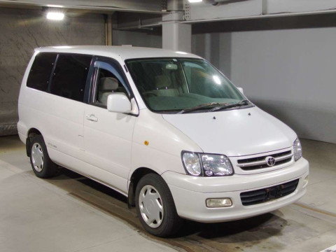 2000 Toyota Townace Noah SR40G[2]