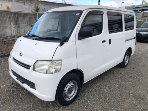 2015 Toyota Townace Van S402M[0]