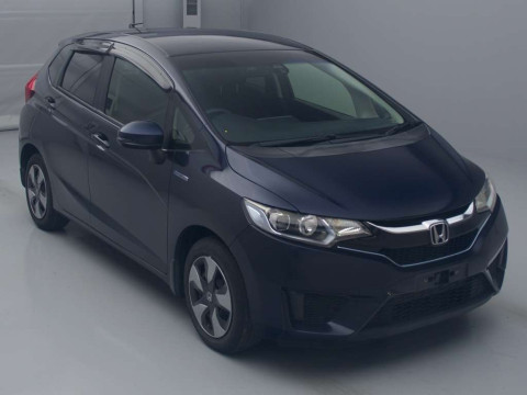 2016 Honda Fit Hybrid GP5[2]