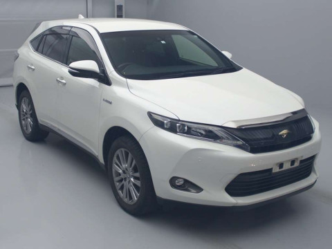 2016 Toyota Harrier Hybrid AVU65W[2]