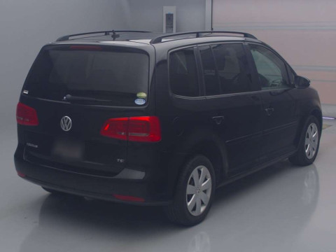 2014 Volkswagen Golf Touran 1TCTH[1]