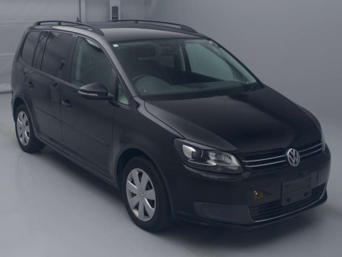 2014 Volkswagen Golf Touran 1TCTH[2]