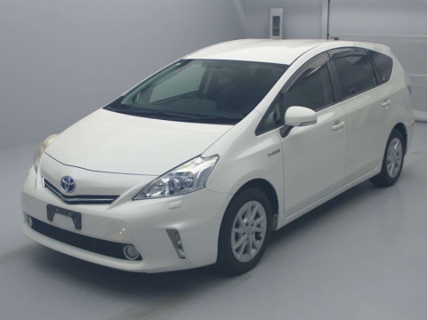 2013 Toyota Prius alpha ZVW40W[0]