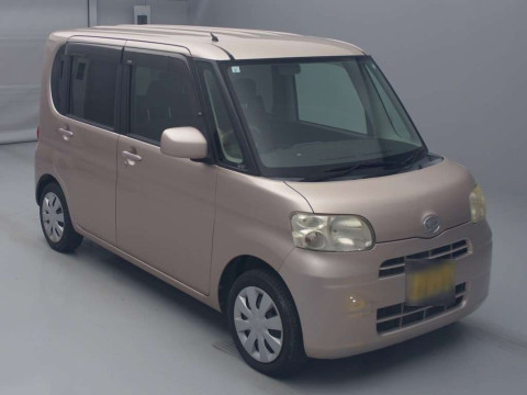 2009 Daihatsu Tanto L375S[2]