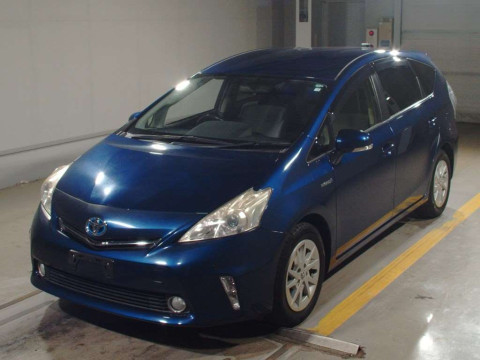 2012 Toyota Prius alpha ZVW41W[0]