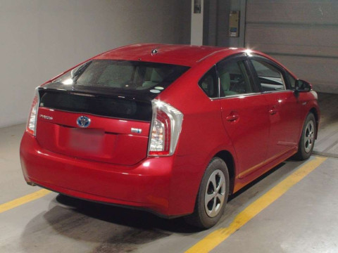 2012 Toyota Prius ZVW30[1]