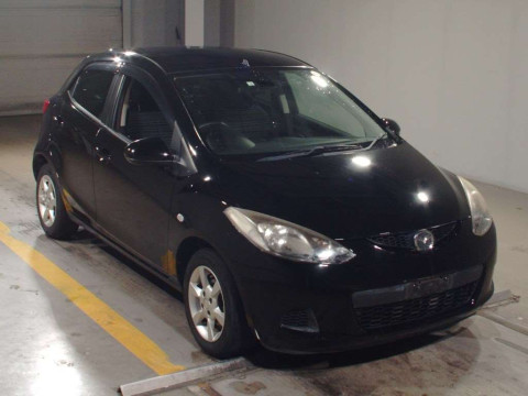 2010 Mazda Demio DE3FS[2]