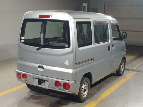 2004 Mitsubishi Minicab Van U61V[1]