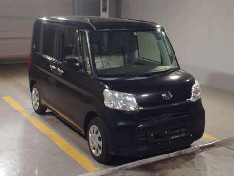 2015 Daihatsu Tanto LA600S[2]