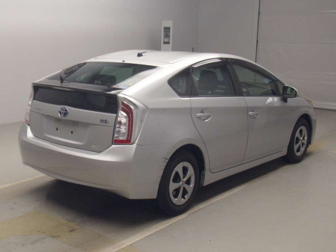 2012 Toyota Prius ZVW30[1]