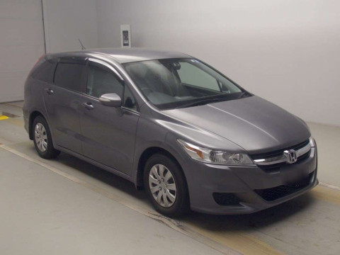 2009 Honda Stream RN6[2]