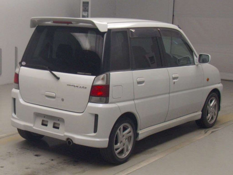 2001 Subaru Pleo RA2[1]