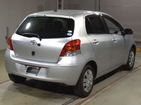 2010 Toyota Vitz SCP90[1]