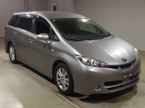 2010 Toyota Wish ZGE20W[2]