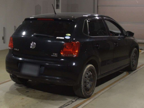 2013 Volkswagen Polo 6RCBZ[1]