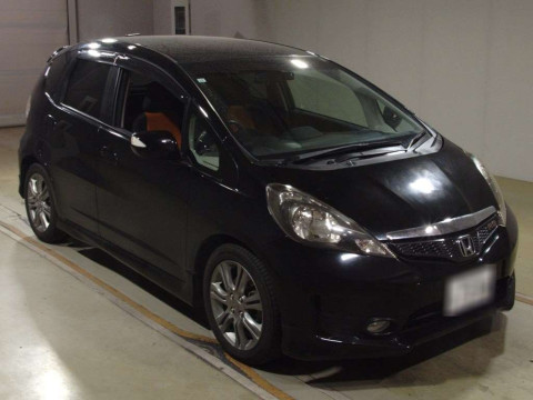 2011 Honda Fit GE8[2]