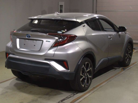 2019 Toyota C-HR ZYX10[1]