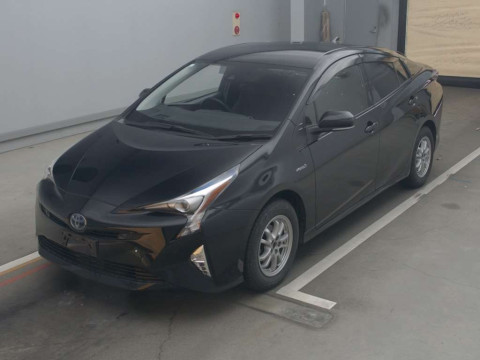 2016 Toyota Prius ZVW55[0]