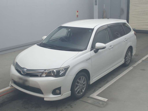 2014 Toyota Corolla Fielder NKE165G[0]