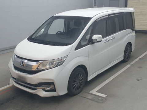 2015 Honda Step WGN Spada RP3[0]