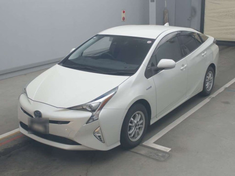 2018 Toyota Prius ZVW55[0]