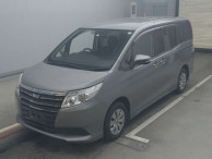 2016 Toyota Noah