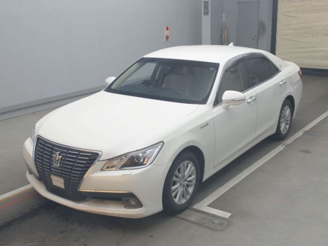 2013 Toyota Crown Hybrid AWS210[0]