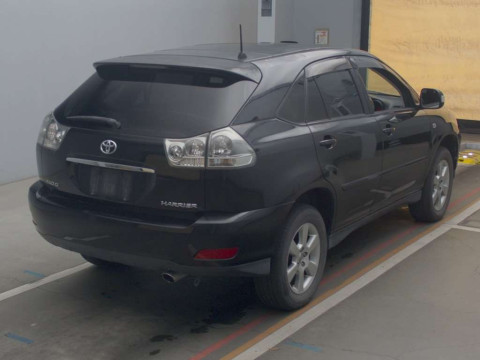 2005 Toyota Harrier ACU30W[1]