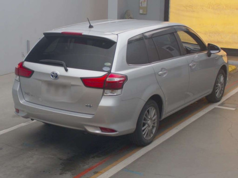 2018 Toyota Corolla Fielder NKE165G[1]