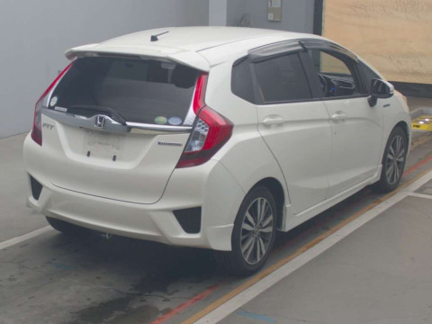 2014 Honda Fit Hybrid GP5[1]