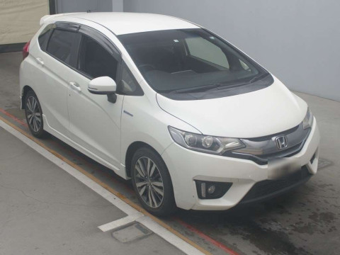 2014 Honda Fit Hybrid GP5[2]