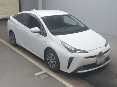 2019 Toyota Prius ZVW51[2]