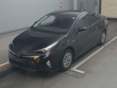 2016 Toyota Prius ZVW55[0]