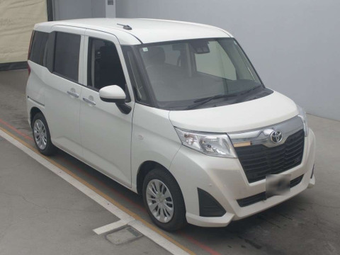 2019 Toyota Roomy M900A[2]