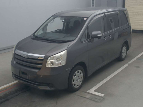 2008 Toyota Noah ZRR70G[0]