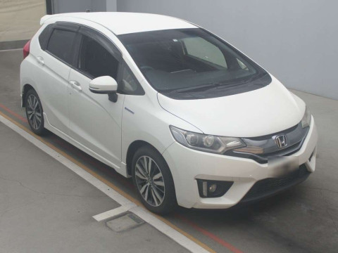 2014 Honda Fit Hybrid GP5[2]